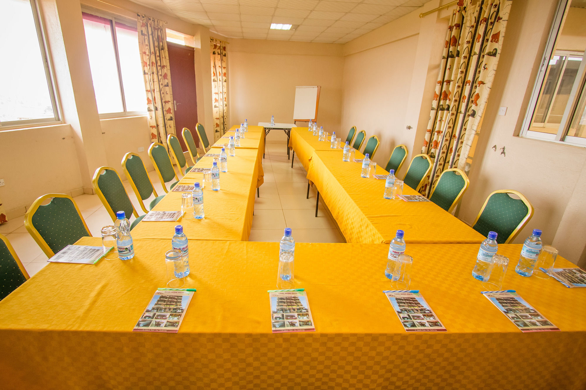 Eland Safari Hotel Nyeri Ngoại thất bức ảnh