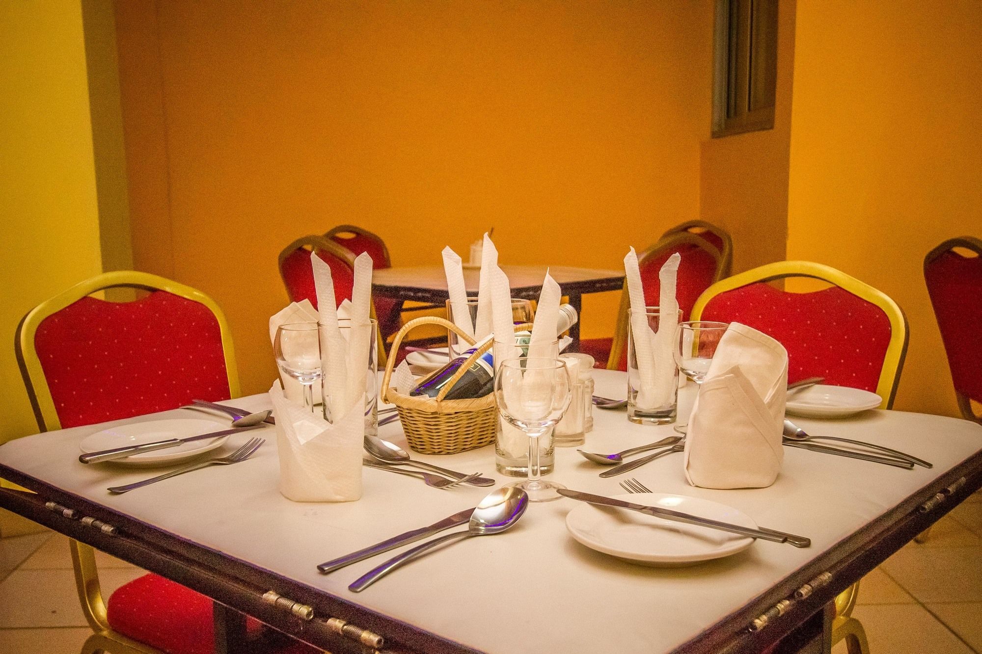 Eland Safari Hotel Nyeri Ngoại thất bức ảnh