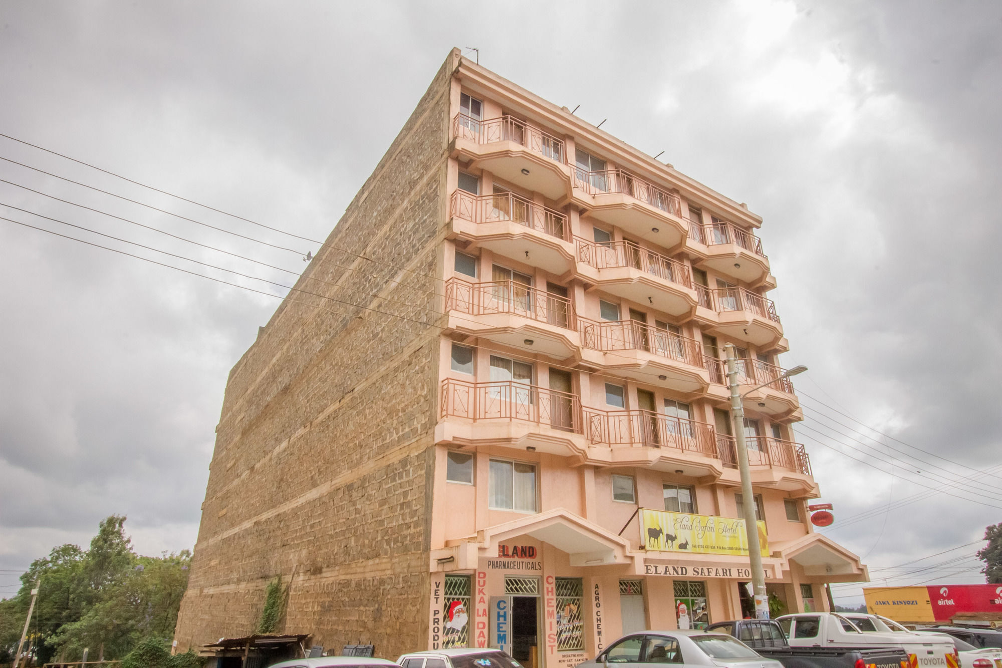 Eland Safari Hotel Nyeri Ngoại thất bức ảnh